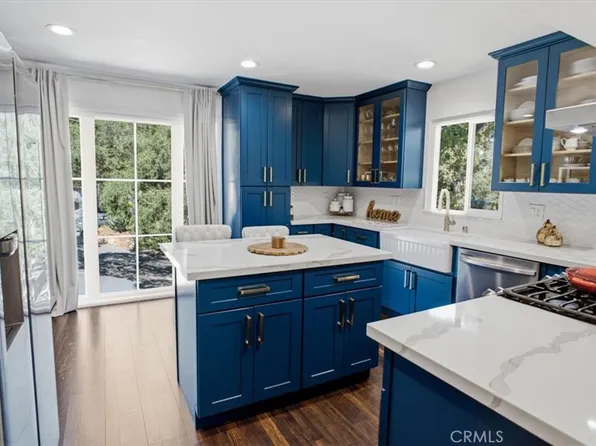 9704 Marcus Ln, Tujunga, CA 91042