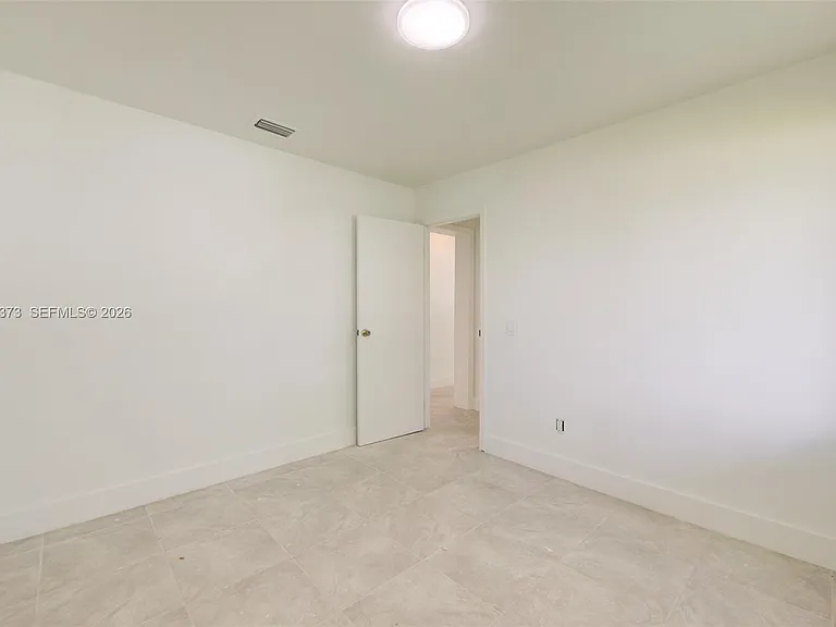 3327 Sapphire Rd — Photo 22