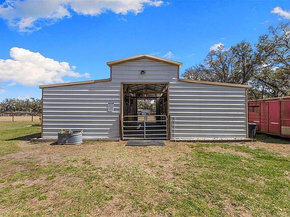 3rd image of 4115 Ryals Rd