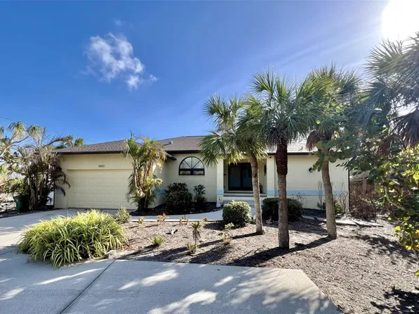 3075 Bay Oaks Cir, Englewood, FL 34223