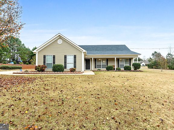 5th image of 1801 Stroud Rd