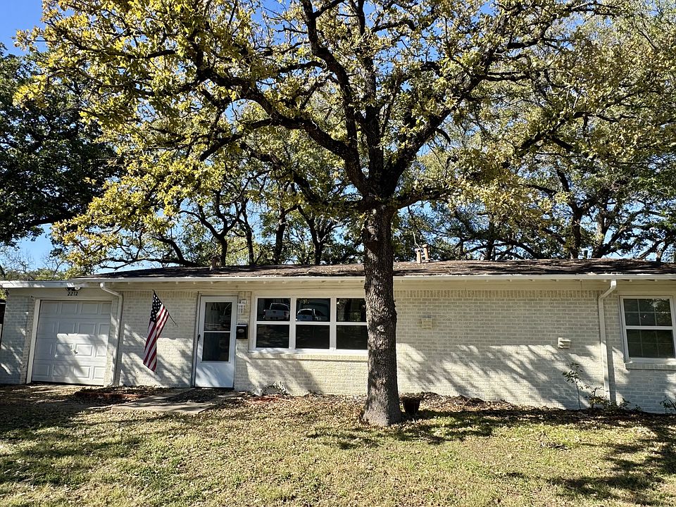 1st image of 2212 Sturges Dr