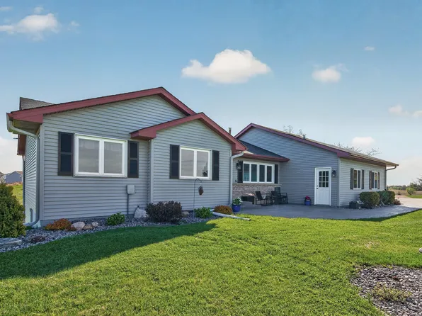 9546 E 280th St, Webster, MN 55088