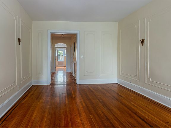 5th image of 432 E 136th St