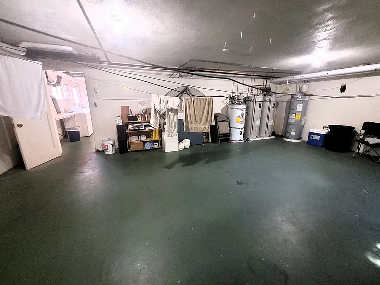 901 N Forest St #117 — Photo 36