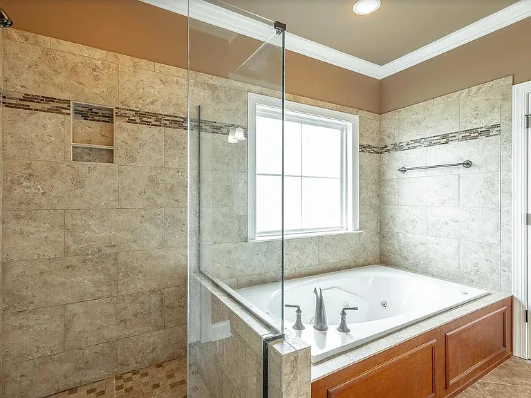 8739 Seven Lakes Dr — Photo 28