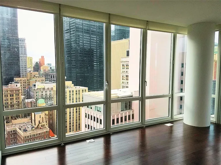 113 Nassau St #29C — Photo 1