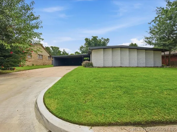 4217 S Darlington Pl, Tulsa, OK 74135