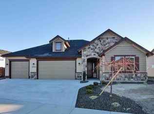 10142 W Purple Ash Dr, Star, ID 83669