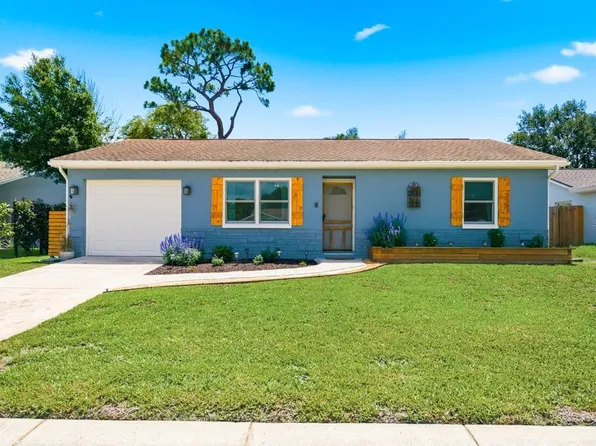 3265 Pine Haven Dr, Clearwater, FL 33761