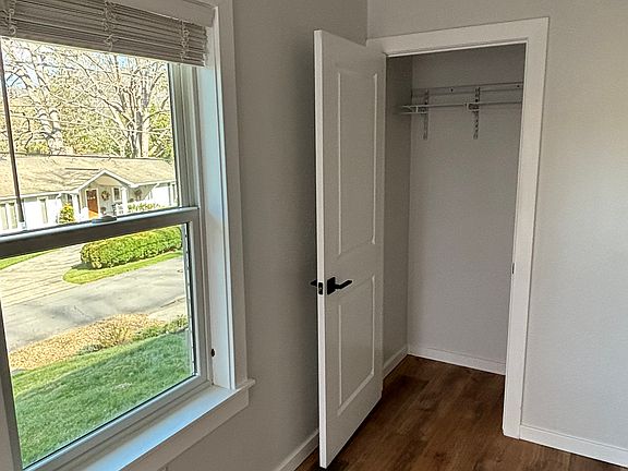 5th image of 565 Crum Dr #577