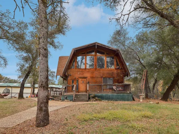 10117 Skyview Dr, Grass Valley, CA 95949