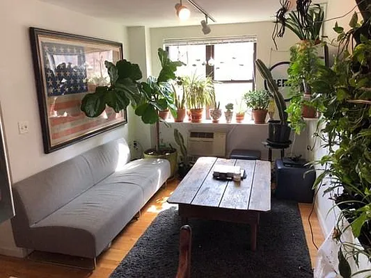 Rented by The Downtown LLC | media 22