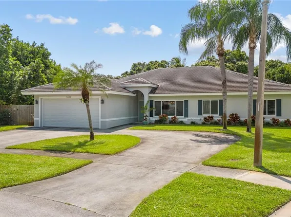1401 SW 52nd Way, Plantation, FL 33317