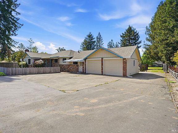 3rd image of 645 Speers Road