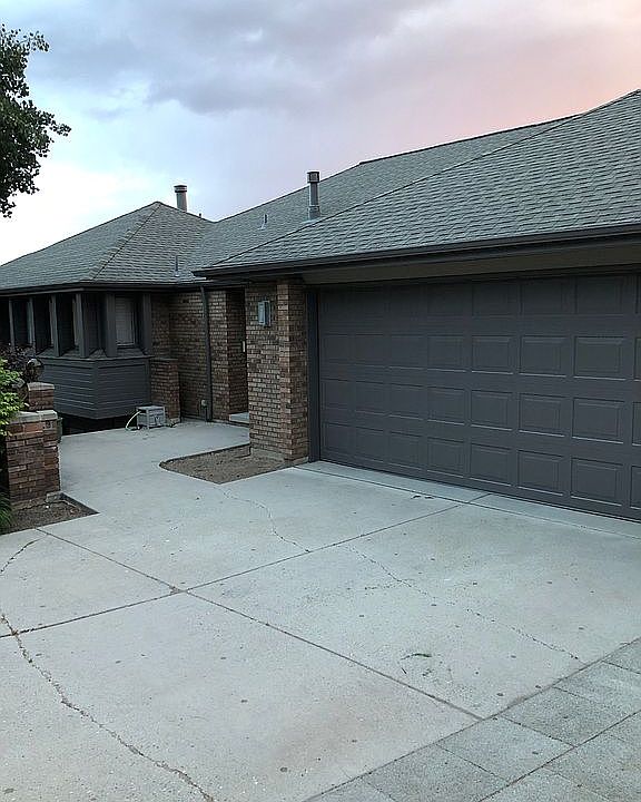 1st image of 2240 S Belaire Dr