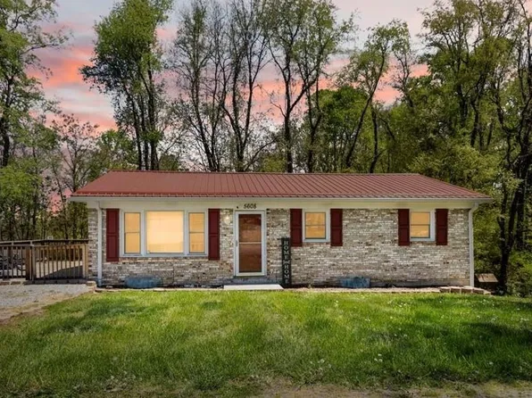 5608 Rolling Hills Dr, Dublin, VA 24084