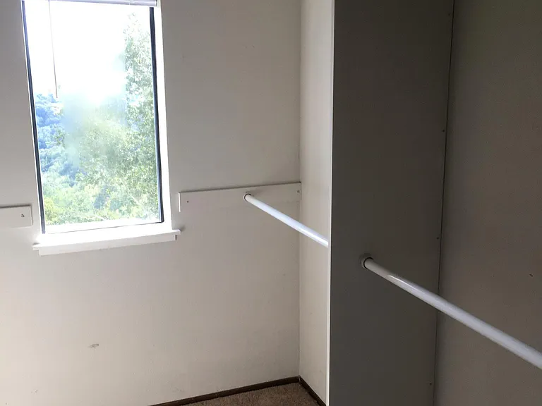 16840 Columbia Dr — Photo 11