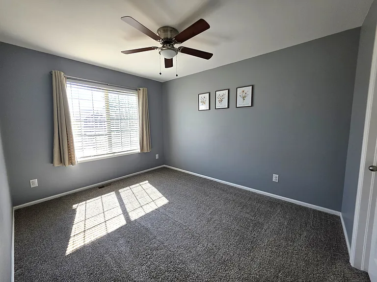 Upstairs bedroom #2