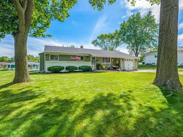 5771 Oxford DRIVE, Greendale, WI 53129