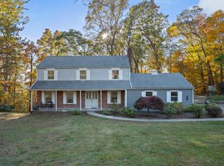 132 Linsley Lake Road, Branford, CT 06471