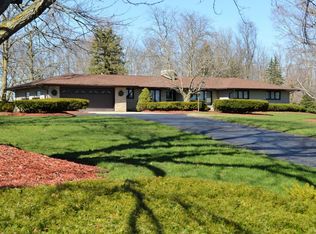 8407 Pokagon Rd, Berrien Center, MI 49102