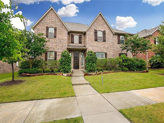 2nd image of 6852 Thistlewood Ln