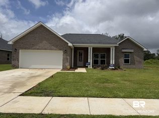 10162 Grady Ln, Mobile, AL 36695