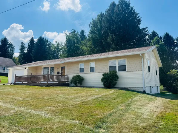 138 Hill St, Ebensburg, PA 15931
