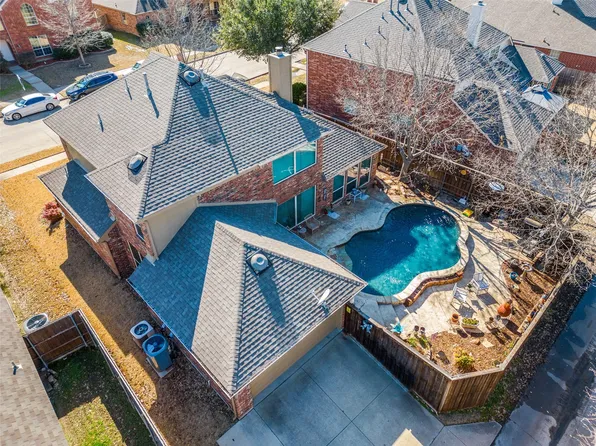 8209 Hartford Dr, Rowlett, TX 75089