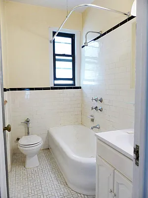 Rented by Immac Realty | media 6
