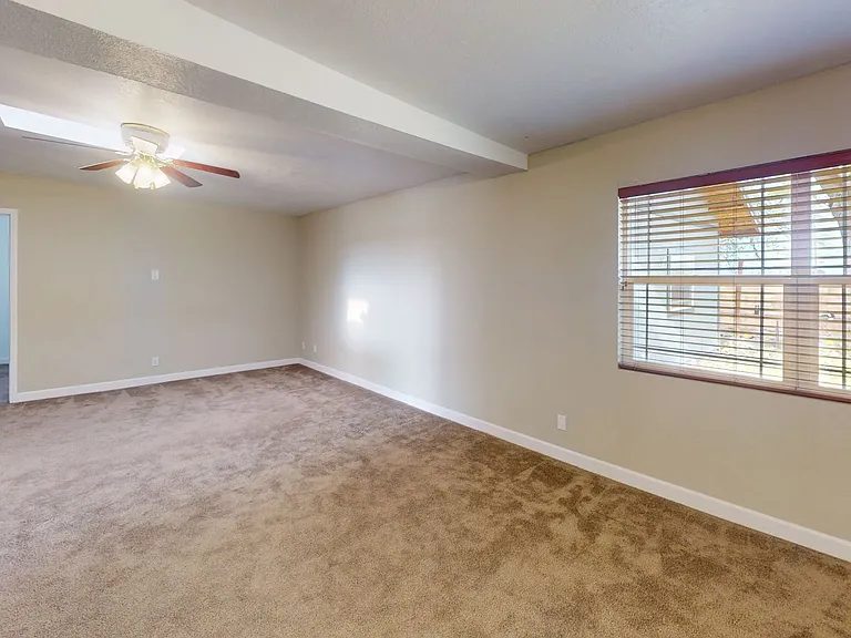 367 Cedar St — Photo 29