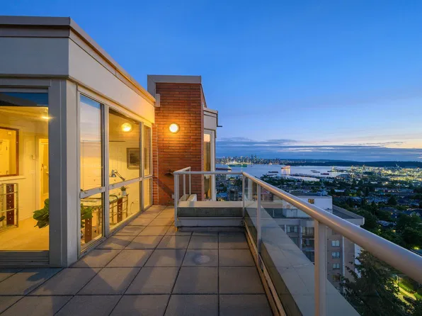 160 W Keith Rd #1505, North Vancouver, BC V7P 3C7
