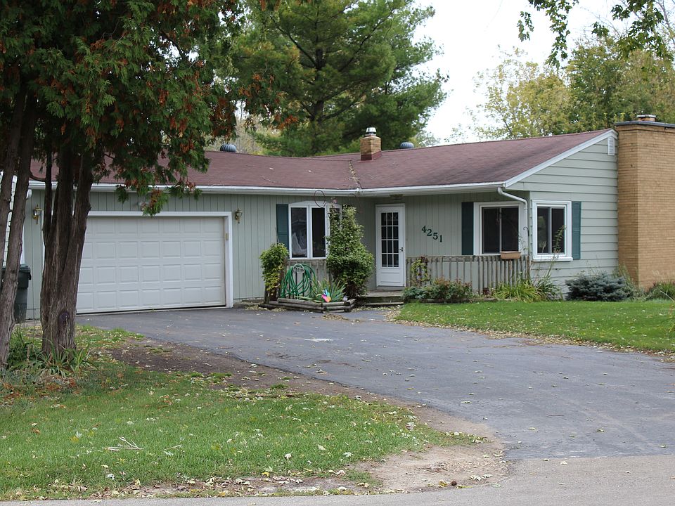 1st image of 4251 Shorewood Dr