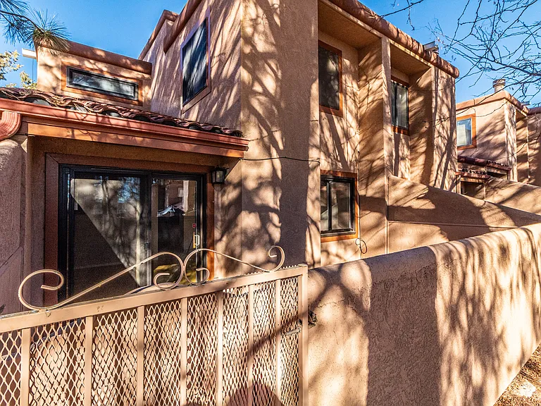 5200 Villa View Dr #13D — Photo 15