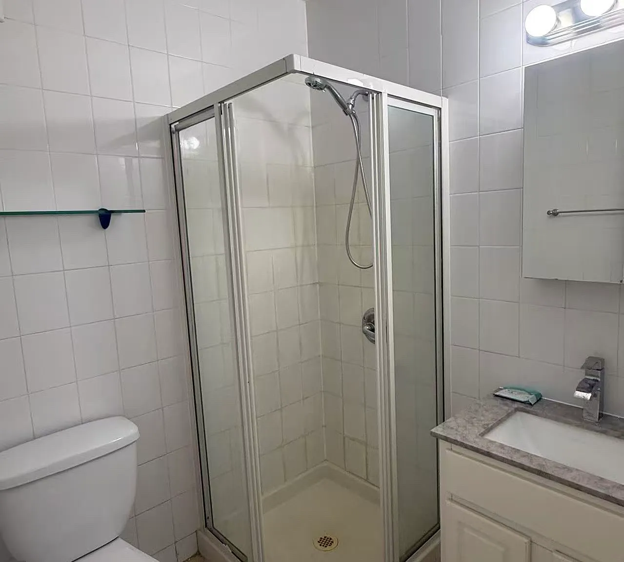 1 bed, 520 sqft, $2,100 — Photo 4