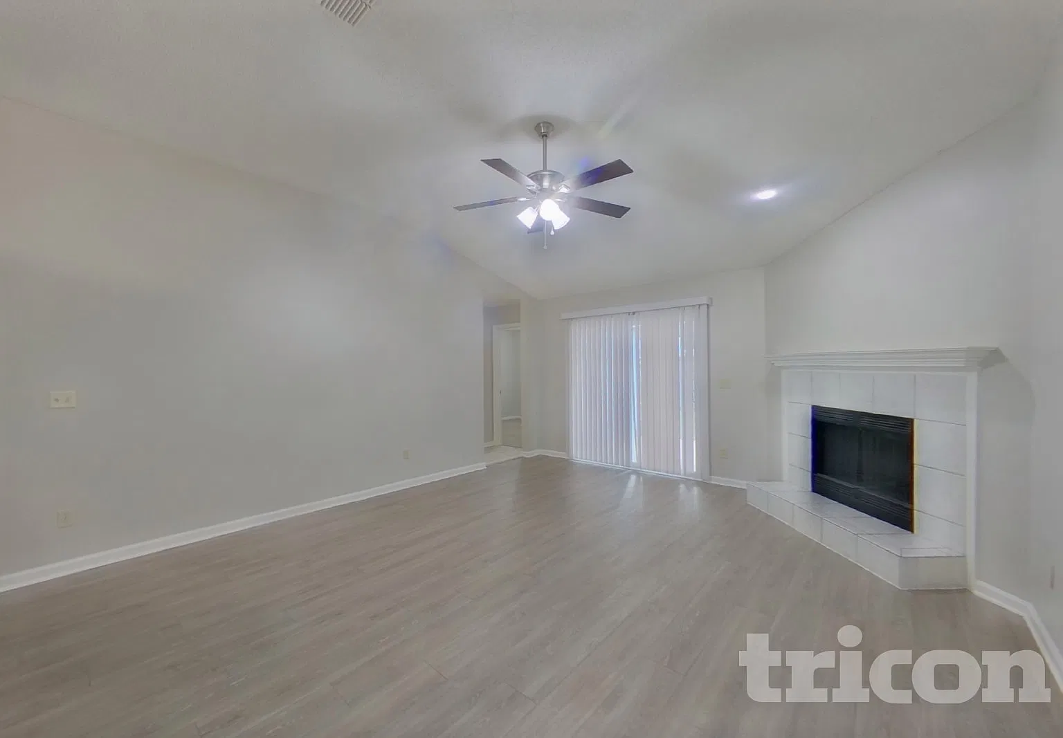 7944 Delta Post Drive S Jacksonville FL — Photo 2