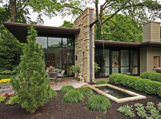 2438 W Lane Ave, Upper Arlington, OH
