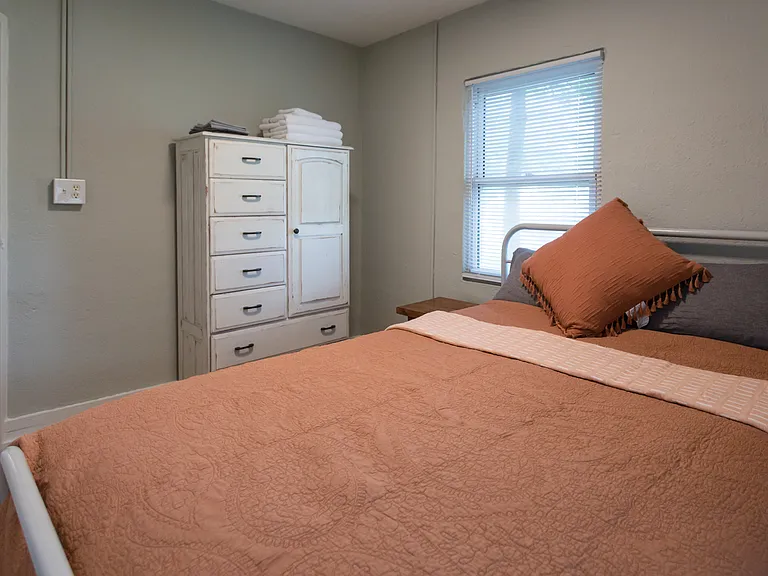1601 Monticello Rd — Photo 37