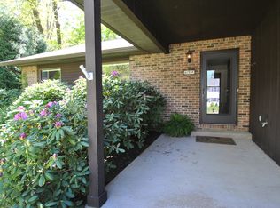 614 Berkshire Dr, State College, PA 16803