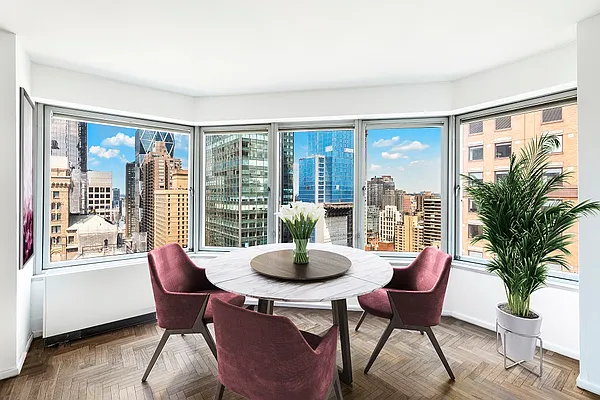 Rented by City Connections Realty | media 12