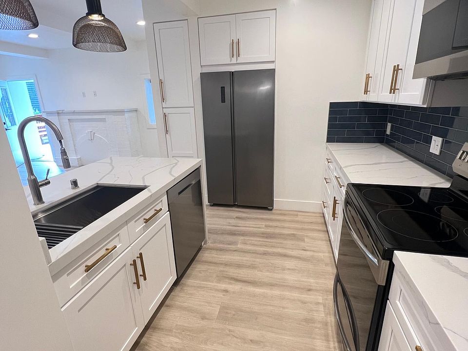 Kitchen Side View