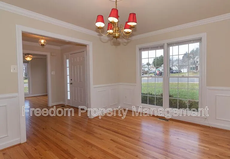80 Brookshire Dr — Photo 6
