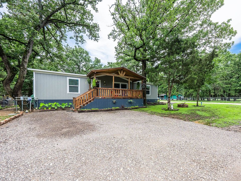 1st image of 200 Pecos Dr