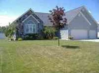 4846 Sir Austin Dr, Jackson, MI 49201