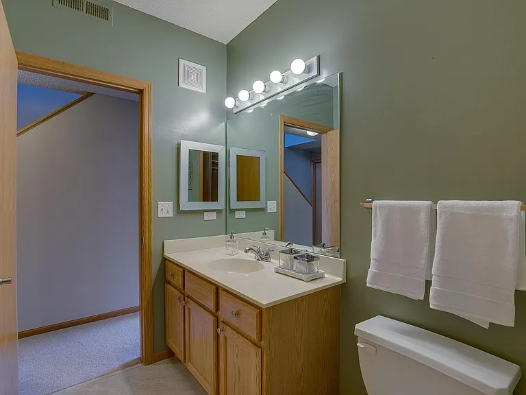 680 N 2nd St #406 — Photo 30