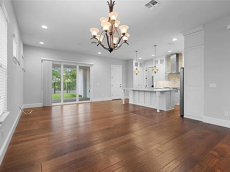 835 W Canton Ave — Photo 13
