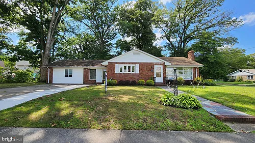 202 Holly St Photo 1