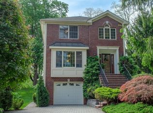 227 Green Village Rd, Green Village, NJ 07935