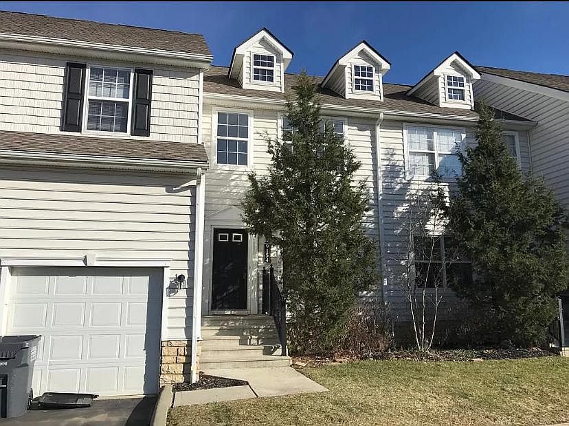 1st image of 9166 Walker Park Dr